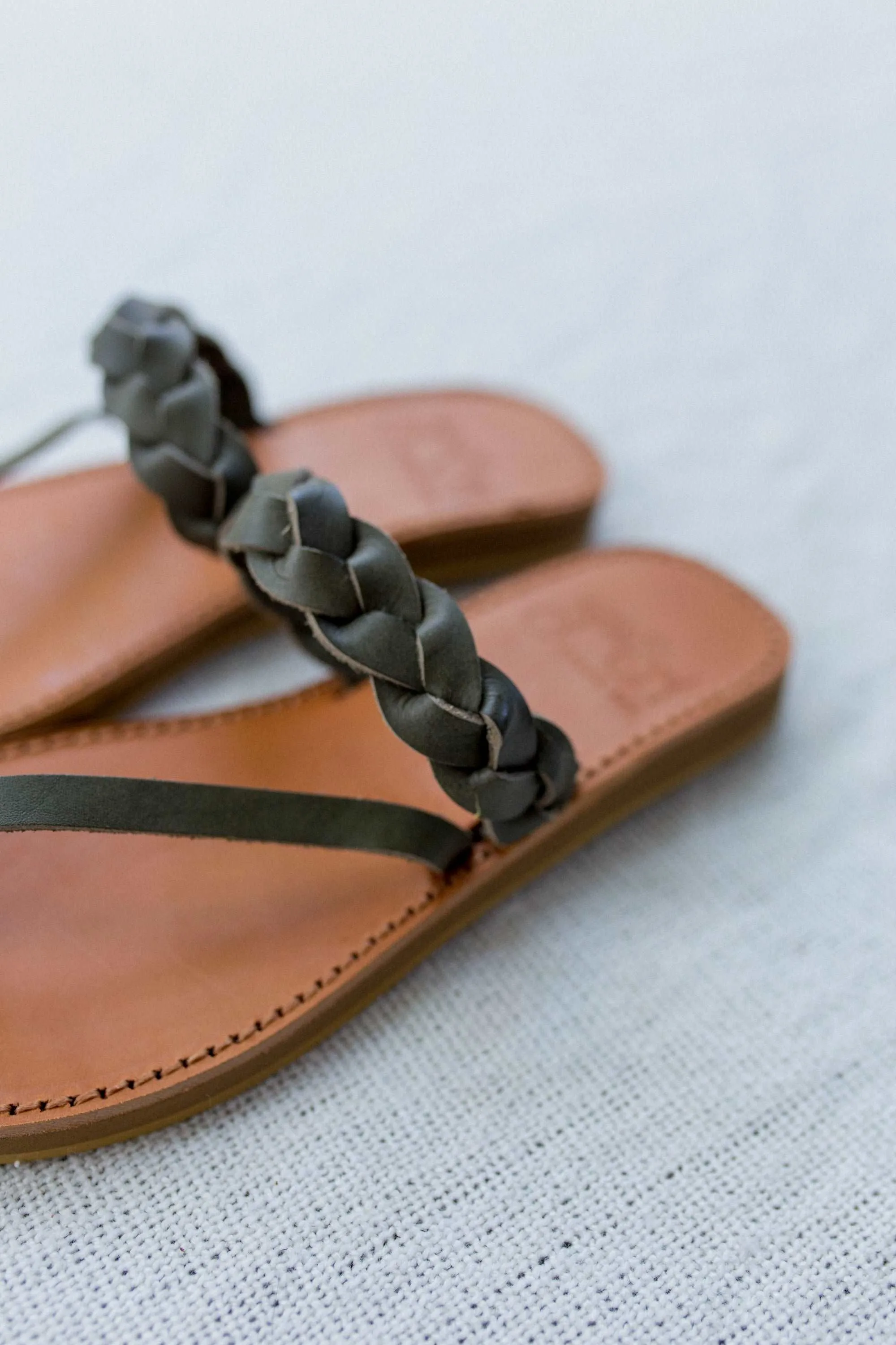 Griegas Sandals - Botanica