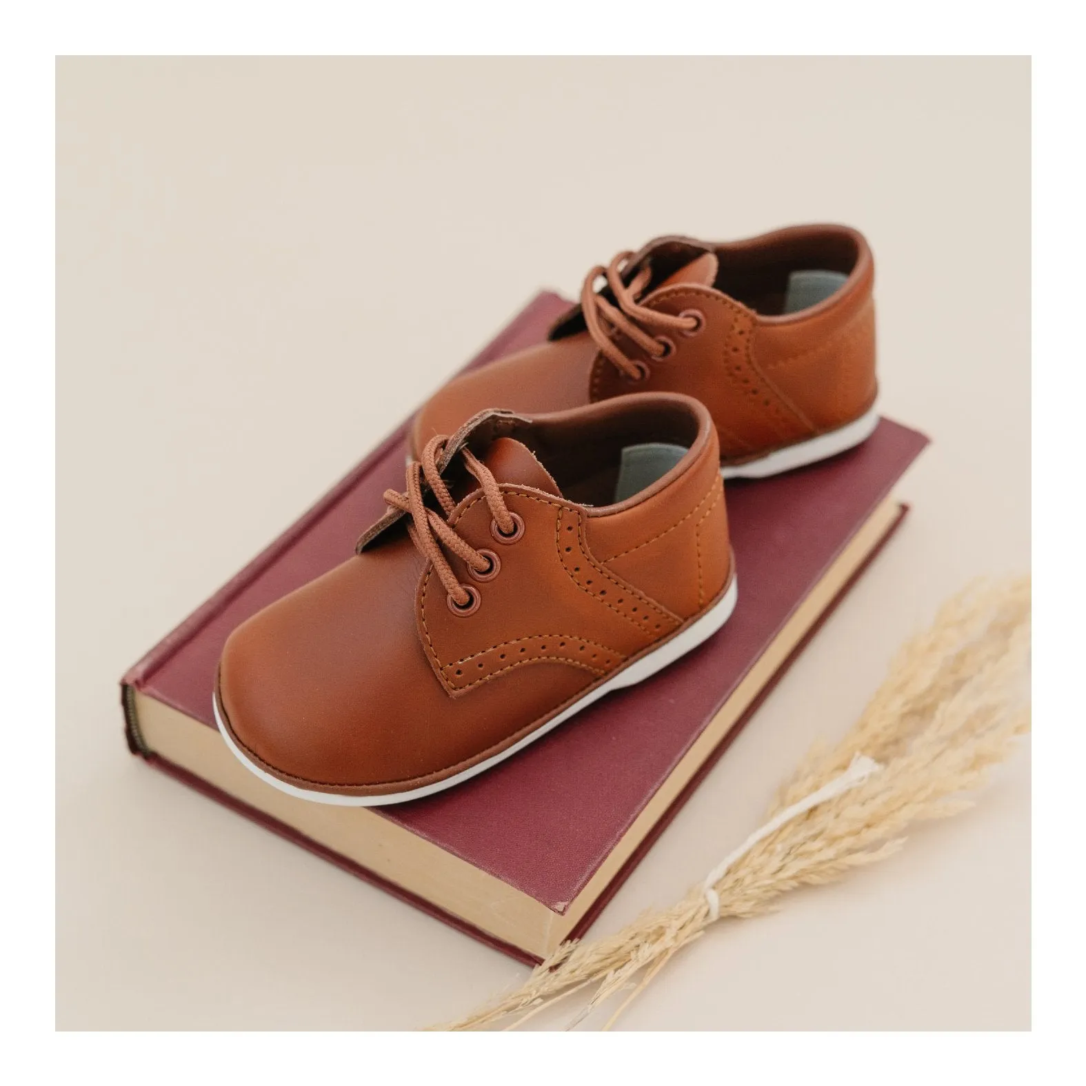 James Leather Lace Up Cognac