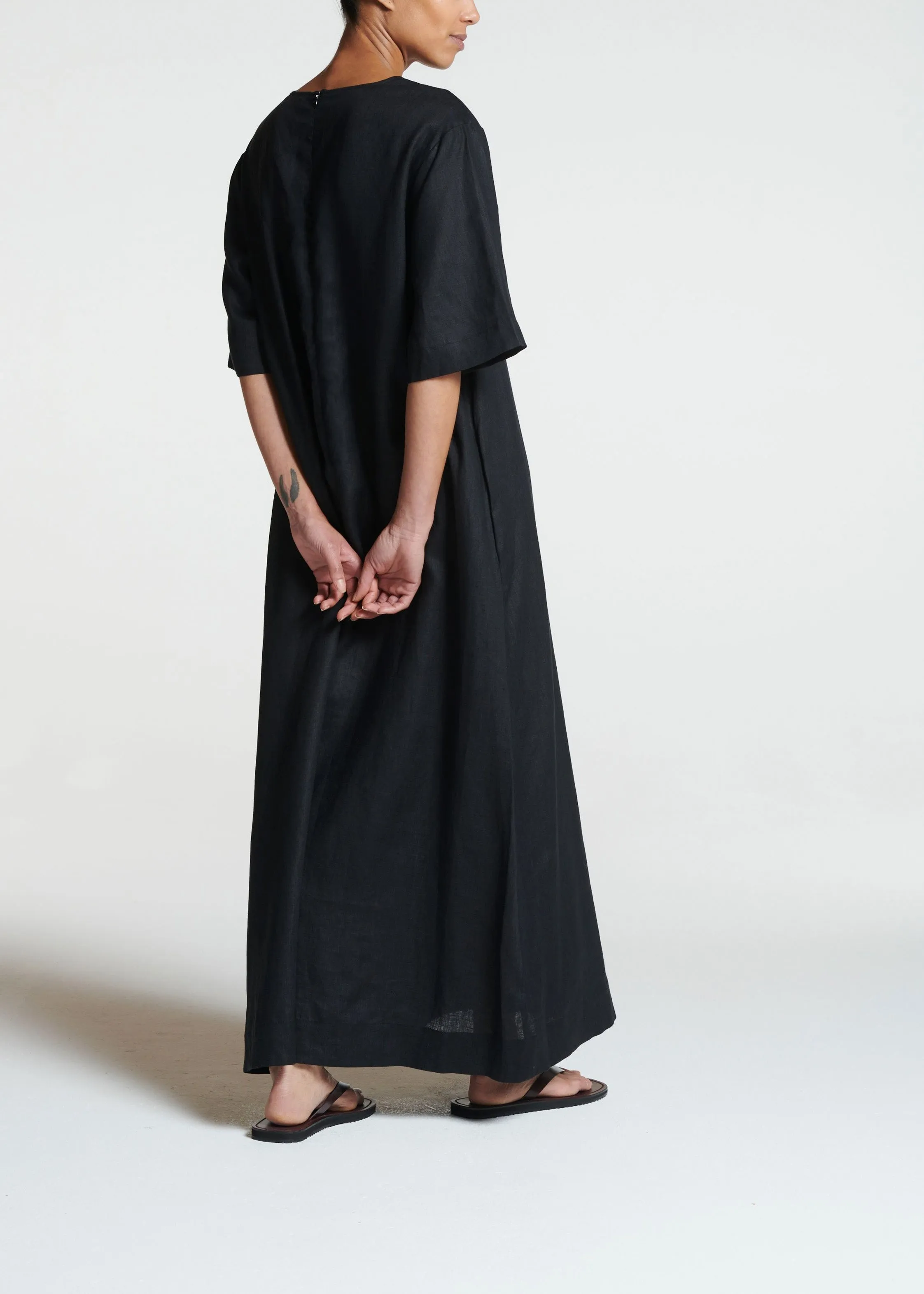 Mina Dress Black Linen