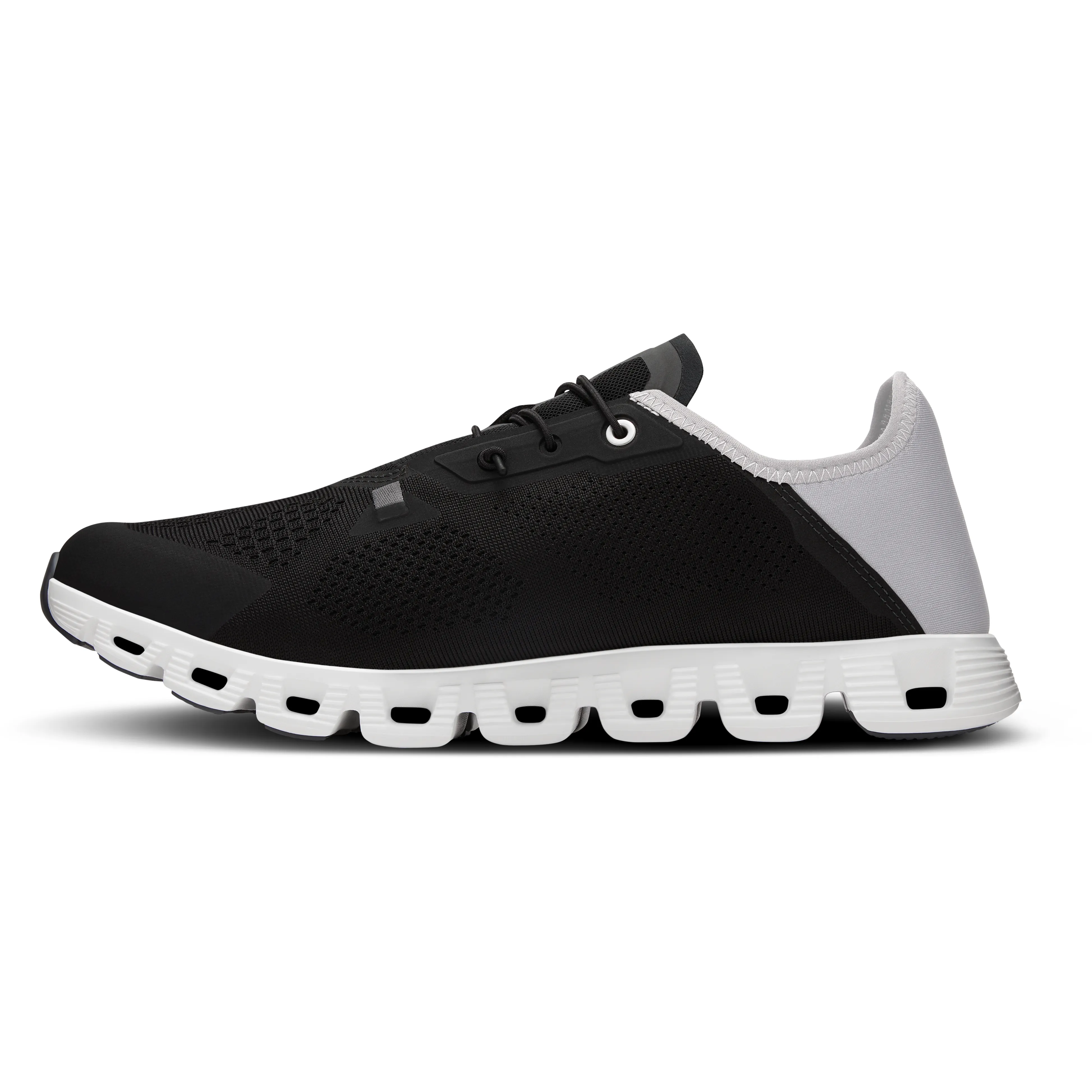 On Running Women's Cloud 5 Coast Shoes - Black / Shadow