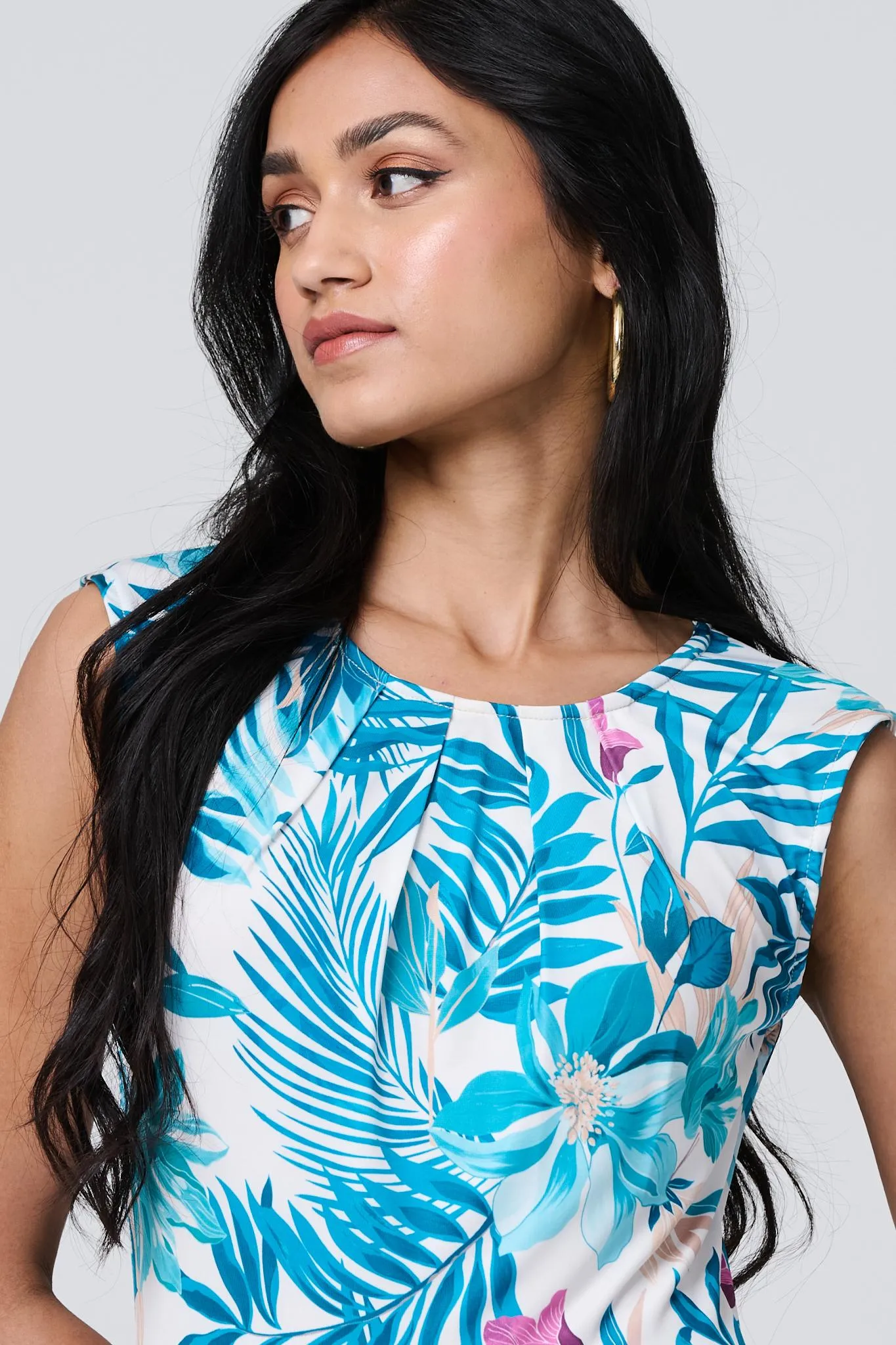 Tropical Print Sleeveless Knee Length Dress