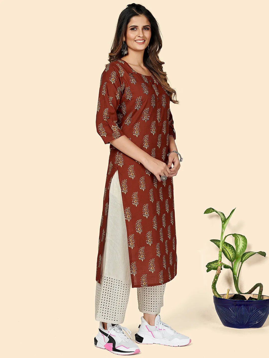 Women'S Printed & Hand Work Straight Cotton Red Stitched Kurta